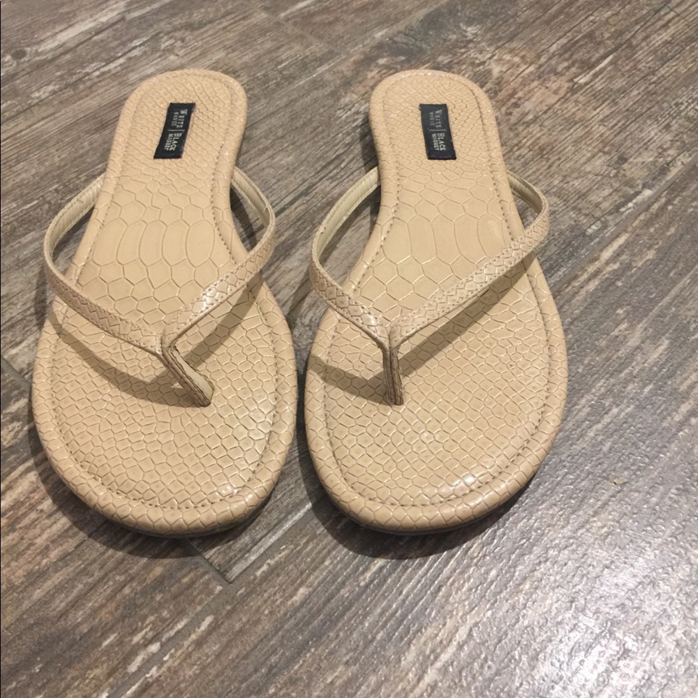 Women’s sandals